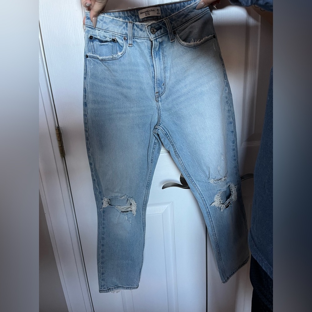 Abercrombie and Fitch “The Mom” High Rise Curve